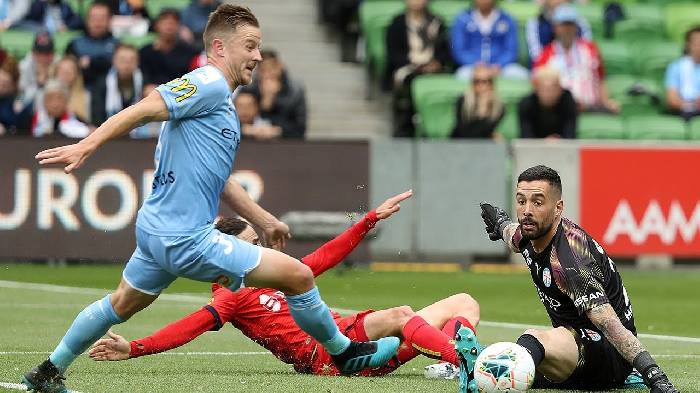 Soi k&egrave;o phạt g&oacute;c Melbourne City vs Newcastle Jets, 15h45 ng&agrave;y 18/2