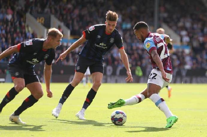 Soi k&egrave;o b&oacute;ng đ&aacute; Anh h&ocirc;m nay 18/2: Luton Town vs Burnley