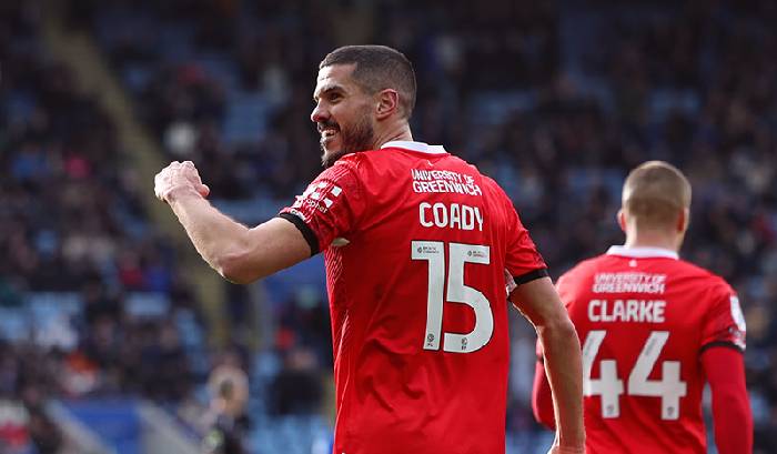 K&egrave;o v&agrave;ng b&oacute;ng đ&aacute; Charlton Athletic vs Portsmouth, 02h45 ng&agrave;y 18/2: Đ&ograve;i nợ