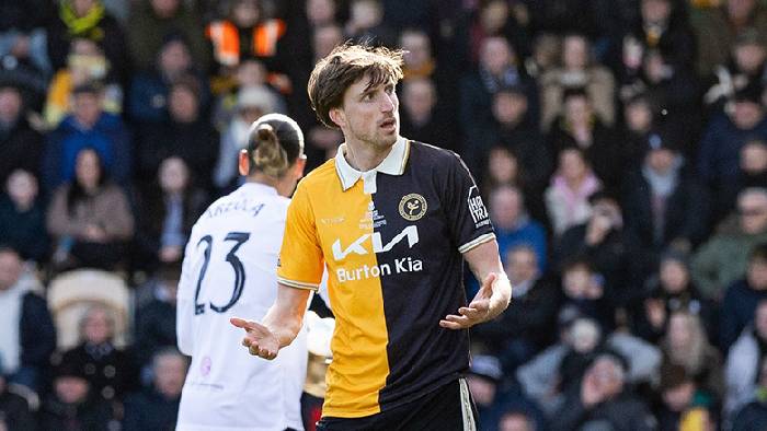 Nhận định, soi k&egrave;o Burton Albion vs Rotherham United, 2h45 ng&agrave;y 18/2: C&ugrave;ng cực