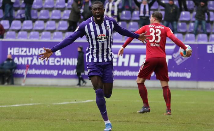 Nhận định, soi k&egrave;o Erzgebirge Aue vs Karlsruher, 0h30 ng&agrave;y 19/3