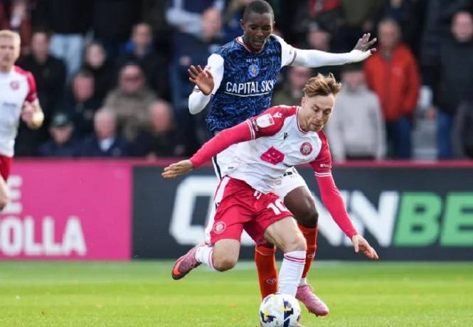 Nhận định, soi k&egrave;o Plymouth vs Stevenage, 2h45 ng&agrave;y 18/3: Tưng bừng