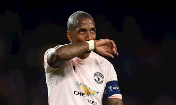 Thủ qu&acirc;n Man United l&agrave; nạn nh&acirc;n mới nhất của ph&acirc;n biệt chủng tộc