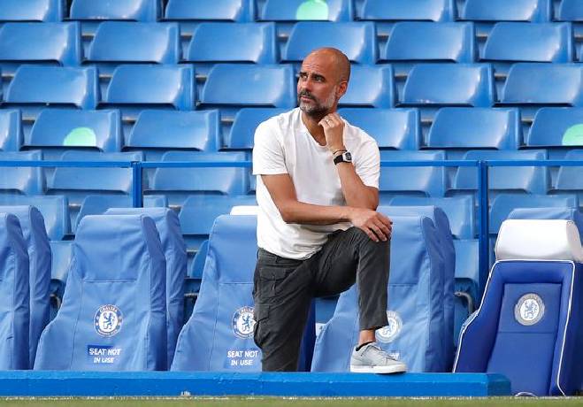 L&yacute; do Pep Guardiola &ldquo;phũ ph&agrave;ng&rdquo; từ chối 6 lời mời của Chelsea