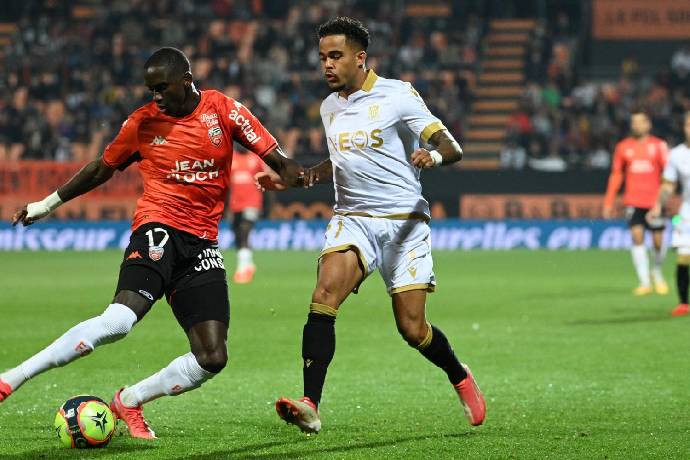 Soi k&egrave;o phạt g&oacute;c Nice vs Lorient, 18h00 ng&agrave;y 17/4
