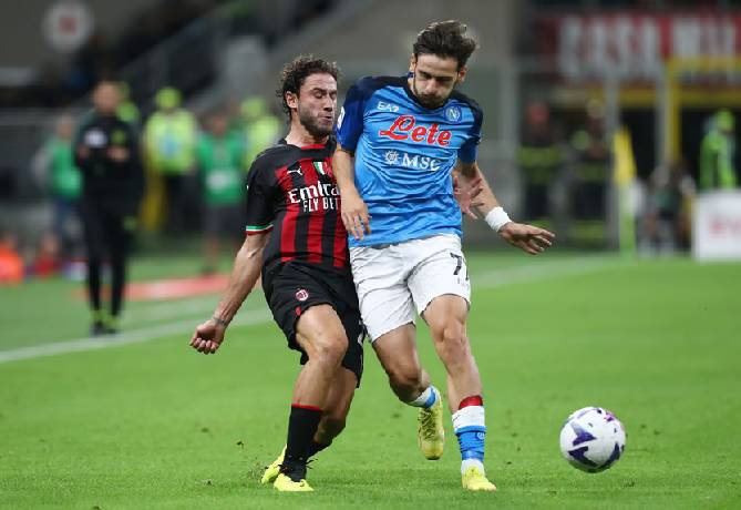 Th&agrave;nh t&iacute;ch, lịch sử đối đầu Napoli vs Milan, 02h00 ng&agrave;y 19/4
