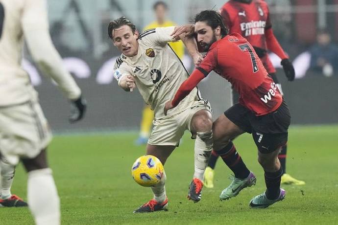 Soi k&egrave;o g&oacute;c Roma vs Milan, 2h00 ng&agrave;y 19/4