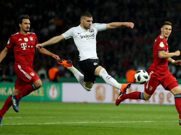 Lịch sử đối đầu Eintracht Frankfurt vs Rangers, 2h ng&agrave;y 19/5