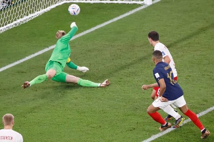 Si&ecirc;u m&aacute;y t&iacute;nh dự đo&aacute;n &Aacute;o vs Ph&aacute;p, 2h00 ng&agrave;y 18/6