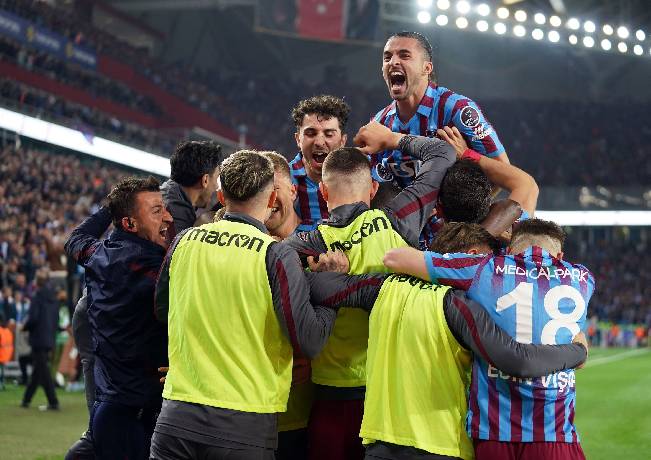 Nhận định, soi k&egrave;o Trabzonspor vs Besiktas, 0h00 ng&agrave;y 18/9