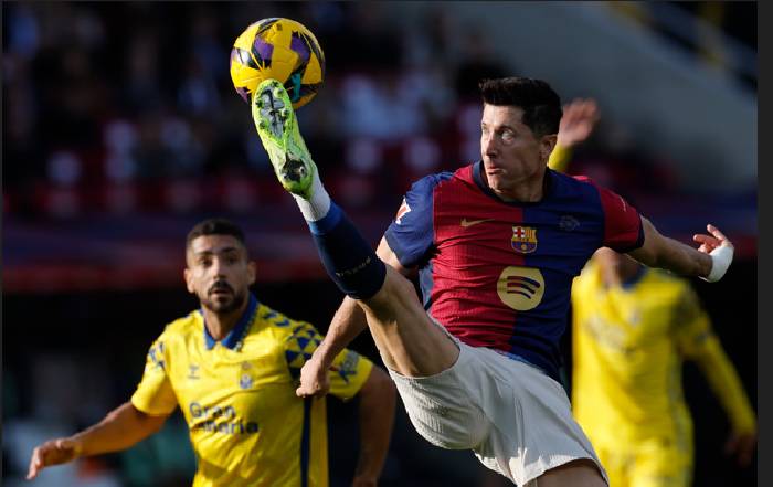 Chuy&ecirc;n gia dự đo&aacute;n trận Newcastle vs Barca, 02h00 ng&agrave;y 19/9