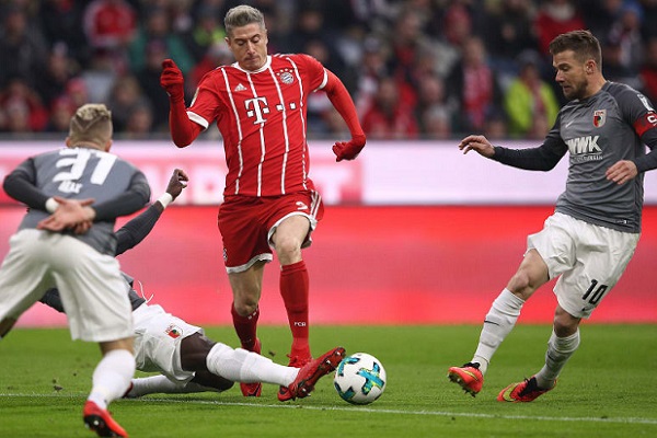 Dự đo&aacute;n Augsburg vs Bayern Munich (20h30 19/10) bởi Arjen Robben
