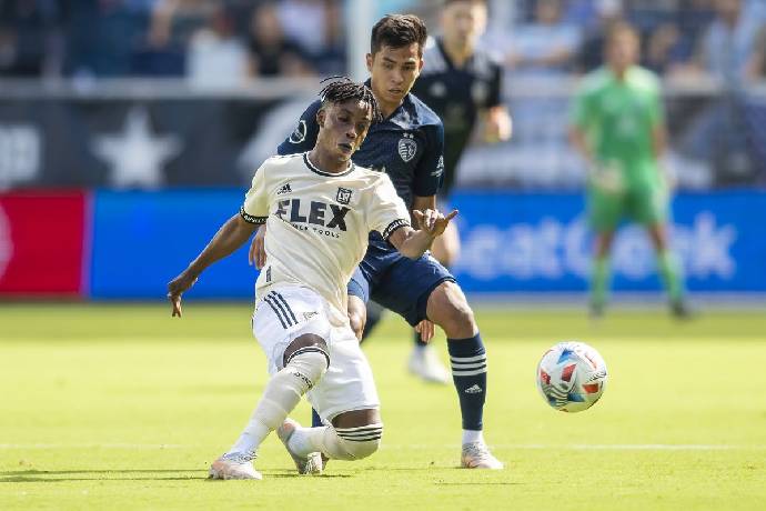 Soi k&egrave;o phạt g&oacute;c Vancouver vs Sporting Kansas, 9h07 ng&agrave;y 18/10