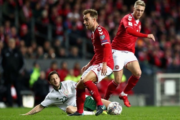 Dự đo&aacute;n Ireland vs Đan Mạch (2h45 19/11) bởi Peter Schmeichel