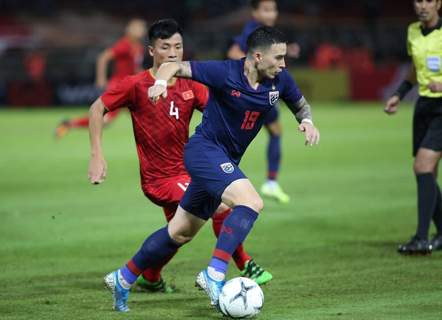 Tin b&oacute;ng đ&aacute; đội tuyển Việt Nam ng&agrave;y 17/11: Th&aacute;i Lan loại hậu vệ gốc Việt khỏi đội h&igrave;nh