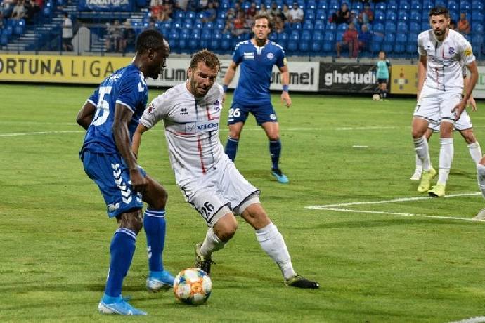 Nhận định, soi k&egrave;o Zlat&eacute; Moravce vs Skalica, 16h30 ng&agrave;y 19/1