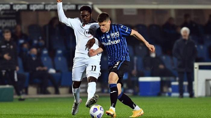 Soi k&egrave;o phạt g&oacute;c Atalanta vs Spezia, 21h ng&agrave;y 19/1