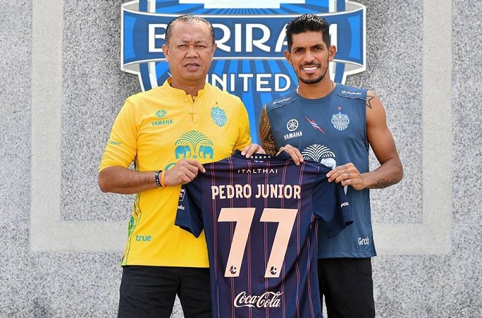 Buriram United sắm 'ng&ograve;i nổ' tiếp sức cho Xu&acirc;n Trường