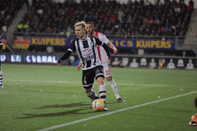 Nhận định, soi k&egrave;o AZ vs Heracles, 3h ng&agrave;y 20/2