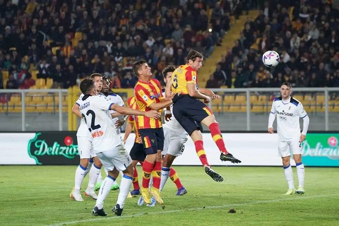 Soi k&egrave;o phạt g&oacute;c Atalanta vs Lecce, 18h30 ng&agrave;y 19/2