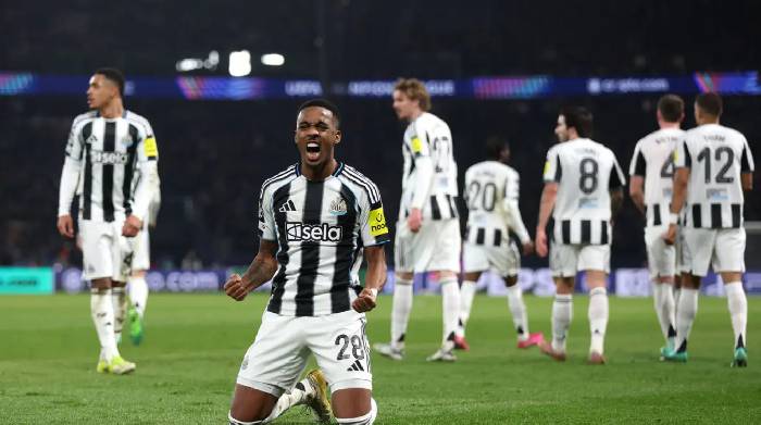 Soi k&egrave;o g&oacute;c Qarabag vs Newcastle, 0h45 ng&agrave;y 19/02