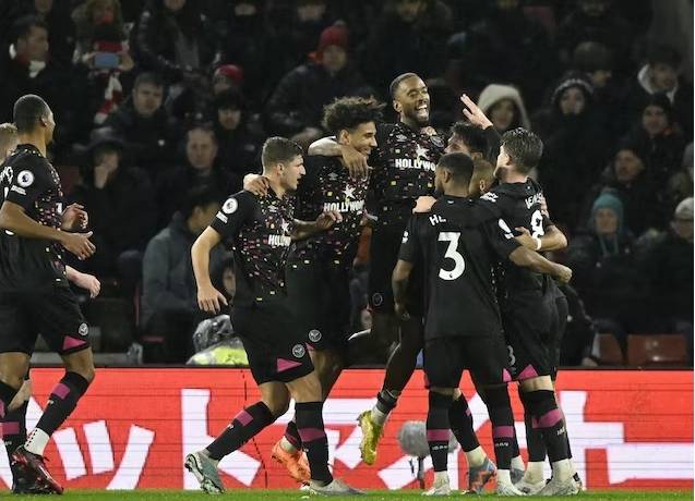 Đội h&igrave;nh ra s&acirc;n ch&iacute;nh thức Brentford vs Leicester, 22h ng&agrave;y 18/3