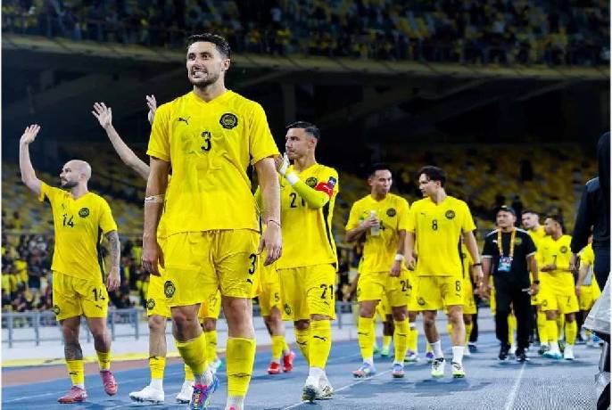 &lsquo;B&oacute;ng đ&aacute; Malaysia đang l&acirc;m v&agrave;o cơn khủng hoảng nặng nề nhất thế kỷ&rsquo;