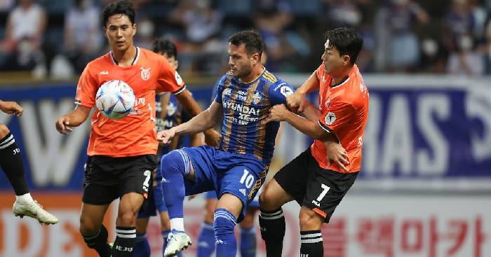 Nhận định, soi k&egrave;o Jeju SK vs Ulsan HD, 17h30 ng&agrave;y 18/3: Củng cố ng&ocirc;i đầu