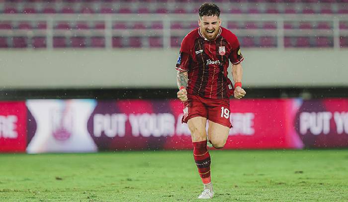 Nhận định soi k&egrave;o Arema vs Persis Solo, 15h30 ng&agrave;y 18/4: Kh&aacute;ch đ&aacute;ng tin