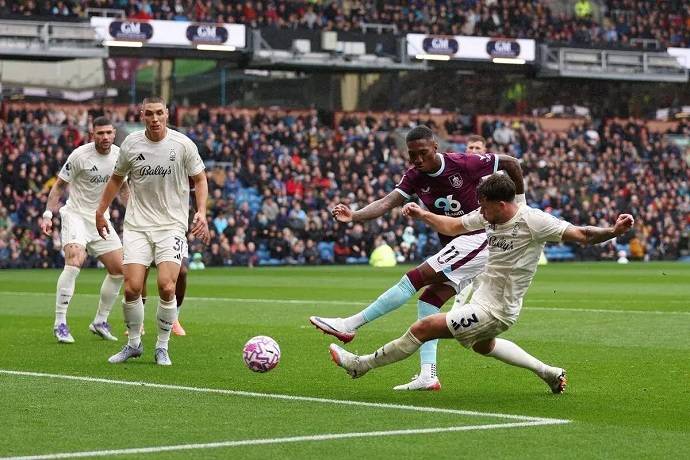 Si&ecirc;u m&aacute;y t&iacute;nh dự đo&aacute;n Nottingham vs Burnley, 20h00 ng&agrave;y 19/4