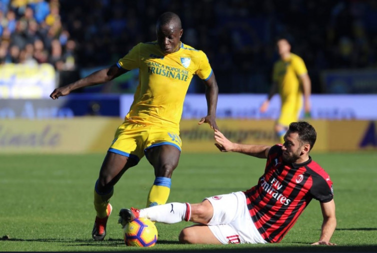 Nhận định AC Milan vs Frosinone, 23h00 ng&agrave;y 19/5 (VĐQG Italia)