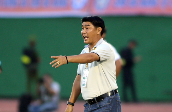 HLV Trần Minh Chiến bất ngờ t&aacute;i xuất ở giải hạng Nh&igrave; QG