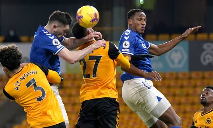 Soi k&egrave;o phạt g&oacute;c Everton vs Wolves, 0h ng&agrave;y 20/5
