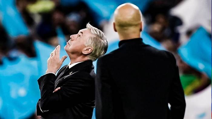 Trung vệ huyền thoại 'cho&aacute;ng v&aacute;ng' với lựa chọn của Ancelotti