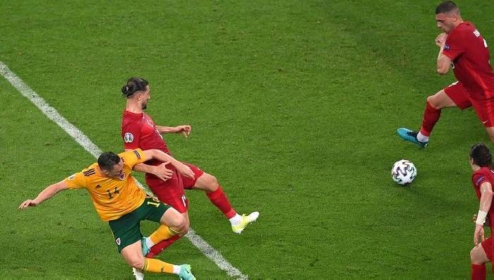 Dự đo&aacute;n, soi k&egrave;o thẻ v&agrave;ng Thụy Sỹ vs Thổ Nhĩ Kỳ, 23h ng&agrave;y 20/6