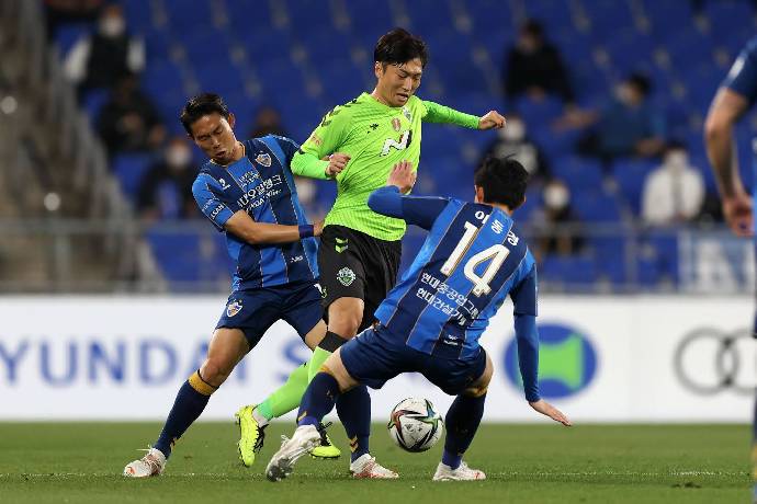 Ph&acirc;n t&iacute;ch tỷ lệ hiệp 1 Ulsan vs Jeonbuk Motors, 16h ng&agrave;y 19/6