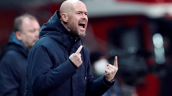 HLV Ten Hag v&agrave; BLĐ Man United nảy sinh m&acirc;u thuẫn