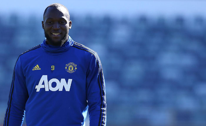 Romelu Lukaku tr&ecirc;n đường rời MU