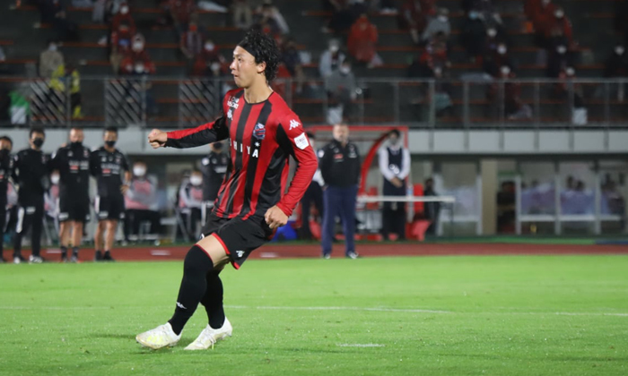 Nhận định Consadole Sapporo vs Gamba Osaka, 12h00 ng&agrave;y 19/9