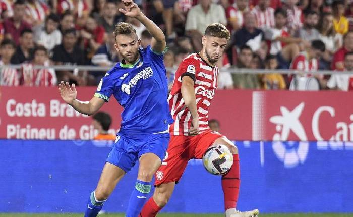 Soi k&egrave;o phạt g&oacute;c Granada vs Girona, 2h00 ng&agrave;y 19/9	