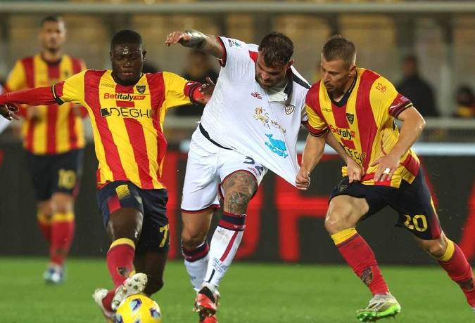 Si&ecirc;u m&aacute;y t&iacute;nh dự đo&aacute;n Lecce vs Cagliari, 1h45 ng&agrave;y 20/9