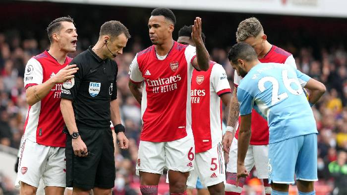 Ph&acirc;n t&iacute;ch k&egrave;o hiệp 1 Arsenal vs PSV, 0h ng&agrave;y 21/10