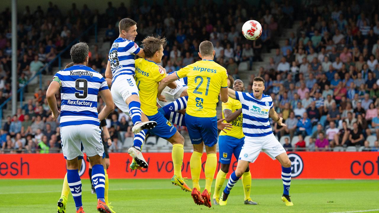 Nhận định De Graafschap vs Cambuur Leeuwarden, 3h00 ng&agrave;y 20/11