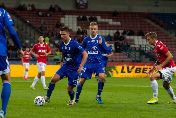 Nhận định, soi k&egrave;o Warta Poznan vs Wisla Plock, 18h30 ng&agrave;y 20/11