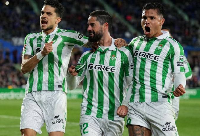 Nhận định, soi k&egrave;o Real Murcia vs Real Betis, 03h00 ng&agrave;y 19/12: Khẳng định sức mạnh