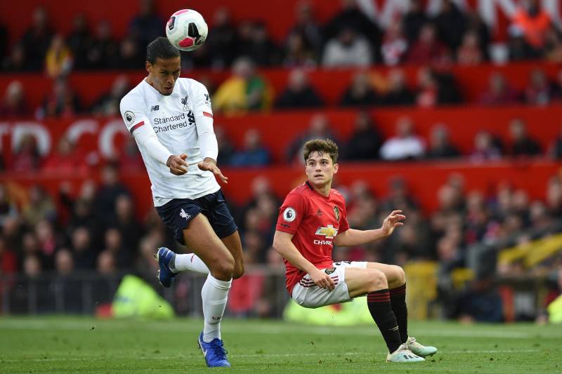 Tỷ lệ b&oacute;ng đ&aacute; h&ocirc;m nay 19/1: Liverpool vs MU
