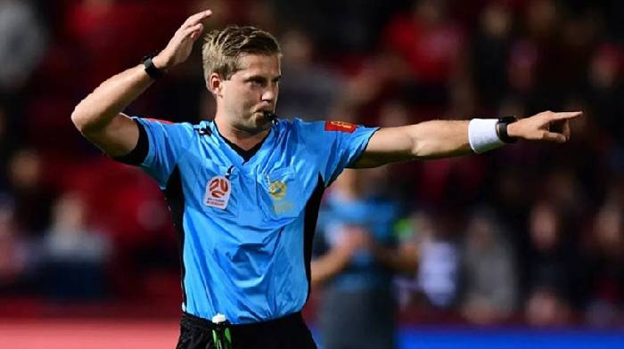 Trọng t&agrave;i bắt trận U23 Việt Nam vs U23 Trung Quốc l&agrave; 'vua thổi phạt đền'