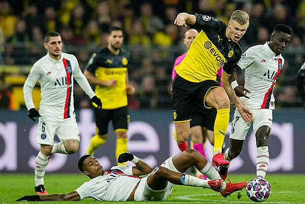 Erling Haaland v&agrave; những thống k&ecirc; khiến Ronaldo phải ch&agrave;o thua