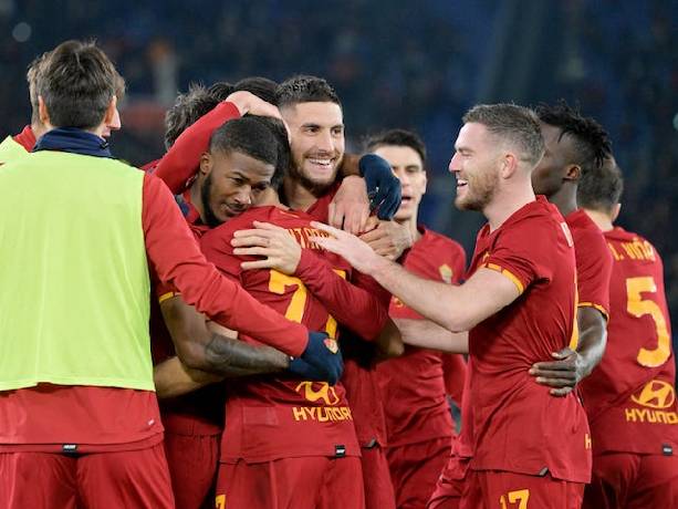Đội h&igrave;nh ra s&acirc;n ch&iacute;nh thức AS Roma vs Verona, 0h ng&agrave;y 20/2