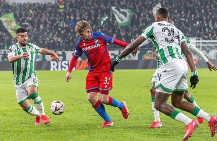 Nhận định, soi k&egrave;o Plzen vs Ferencvarosi, 3h00 ng&agrave;y 21/2: Ngược d&ograve;ng đi tiếp
